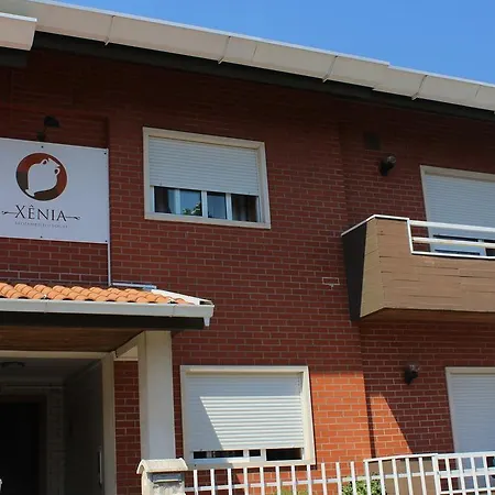 Alojamento de Acomodação e Pequeno-almoço Xenia Alojamento Local