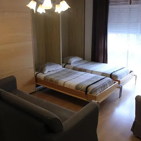 Xenia Alojamento Local B&B *