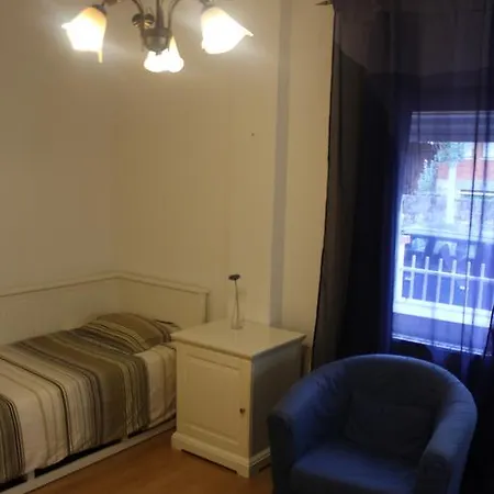 Bed & Breakfast Xenia Alojamento Local *